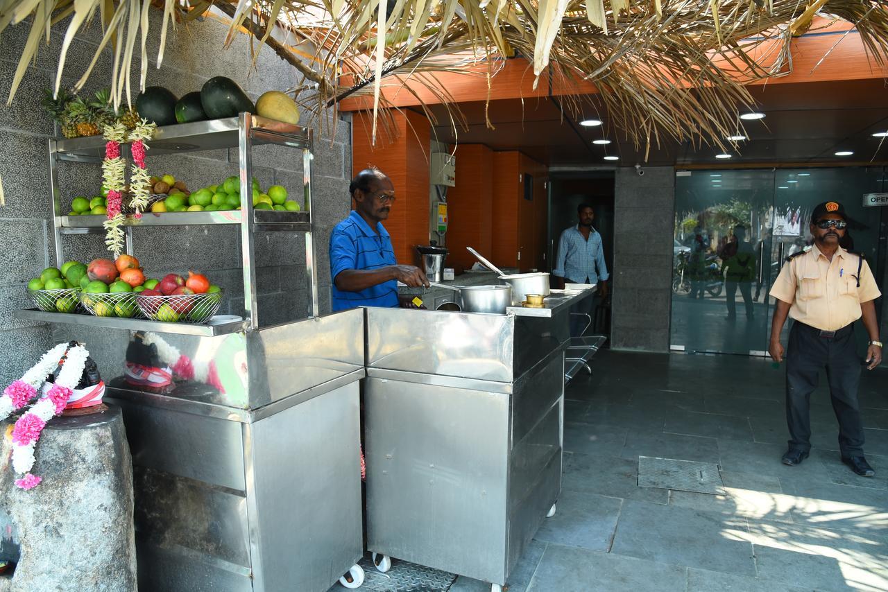 Hôtel King Park à Pondichéry Extérieur photo